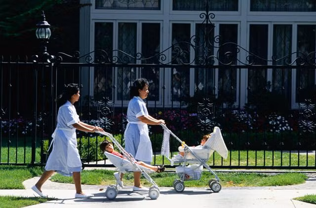 Tuyển vú em lương gần 3 tỷ, được dùng siêu xe, đi nước ngoài 3 lần/tuần ảnh 1