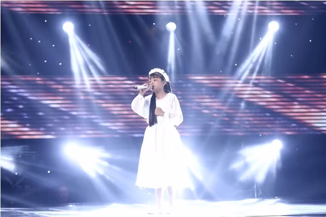 The Voice Kids 2017: Gia Hân hát 'Giấc mơ trưa', khiến Soobin Hoàng Sơn muốn chìm vào giấc ngủ ảnh 2