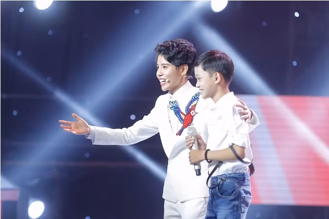 The Voice Kids 2017: 'Hoàng tử dân ca' Tâm Hào về với team Vũ Cát Tường ảnh 7