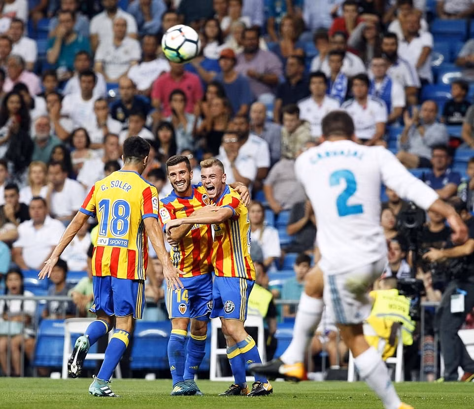 Asensio cứu Real Madrid thoát thua ngay tại Bernabeu ảnh 2