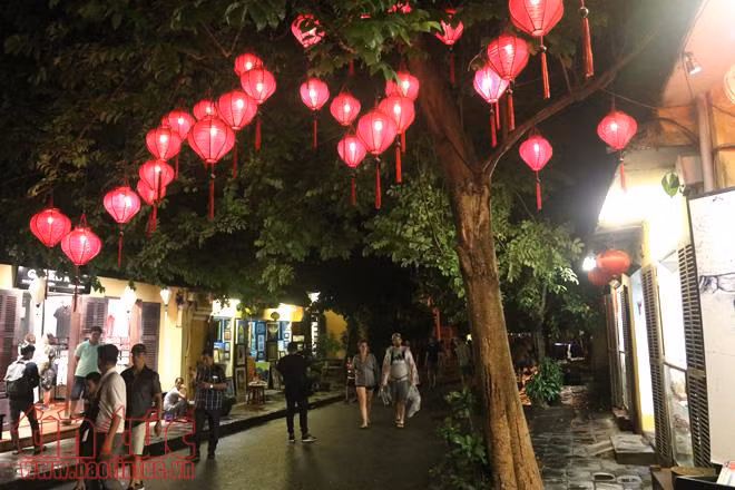 Lang thang phố cổ Hội An ảnh 19