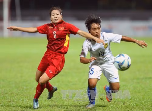 SEA Games 29: Chiến thắng đội chủ nhà 6-0, bóng đá nữ Việt Nam đăng quang vô địch ảnh 2