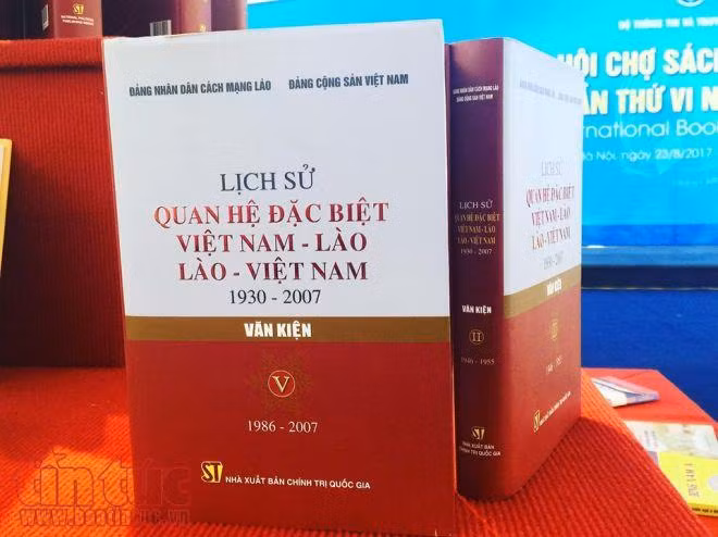 Khai mạc Triển lãm - Hội chợ sách Quốc tế 2017 ảnh 7