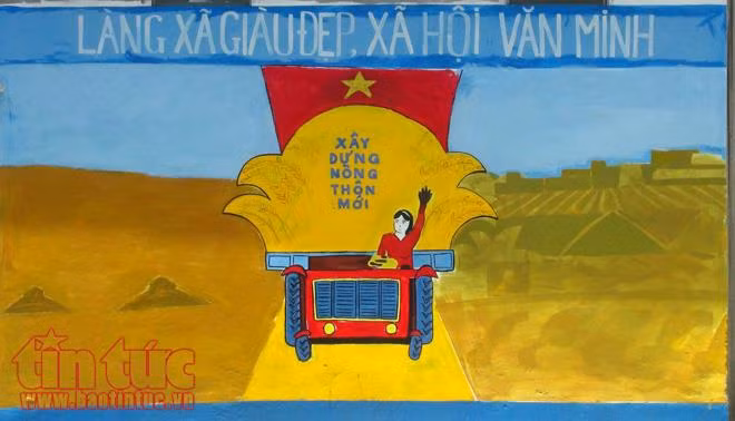 Hà Nội: Con đường 'bích họa' đầy sắc màu ở làng Đông Khê ảnh 5