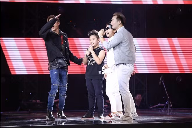 The Voice Kids 2017: Đào Nguyễn Hải Bình đến từ đất Cảng bừng sáng nhất tập 3 ảnh 5