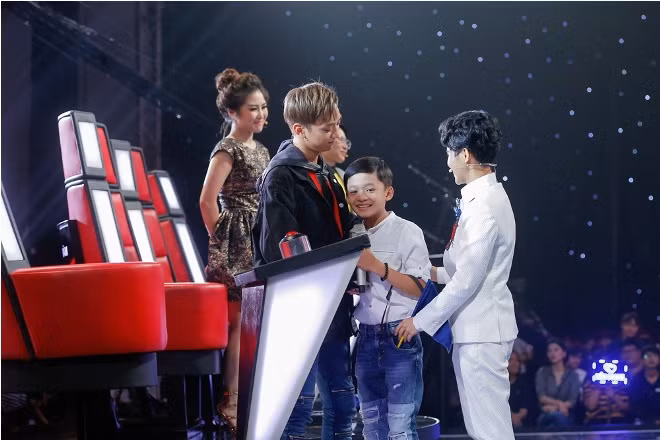 The Voice Kids 2017: 'Hoàng tử dân ca' Tâm Hào về với team Vũ Cát Tường ảnh 6