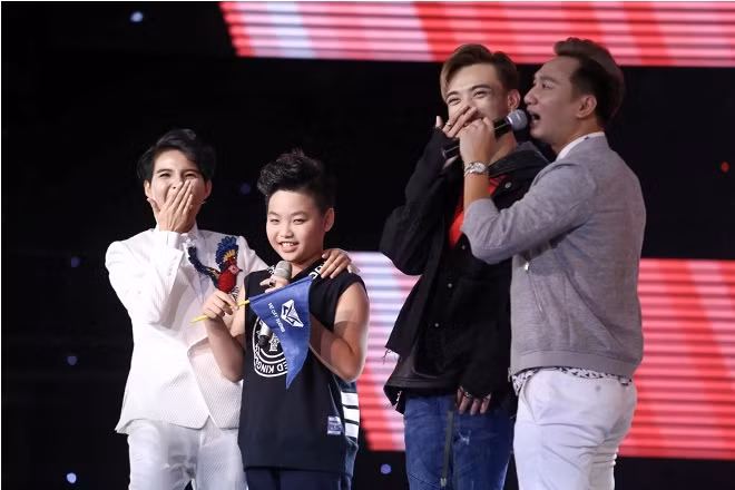The Voice Kids 2017: Đào Nguyễn Hải Bình đến từ đất Cảng bừng sáng nhất tập 3 ảnh 6