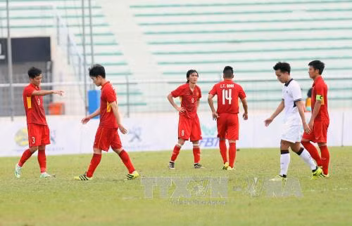 SEA Games 29: Cầu thủ U22 Việt Nam 'giam mình' trong phòng vì buồn ảnh 1