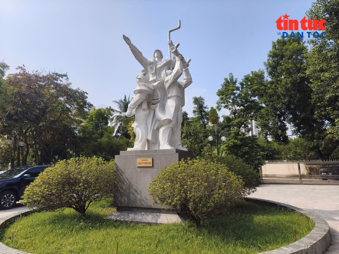 baotintuc_tr_duong-truong-son-201026-2.jpg