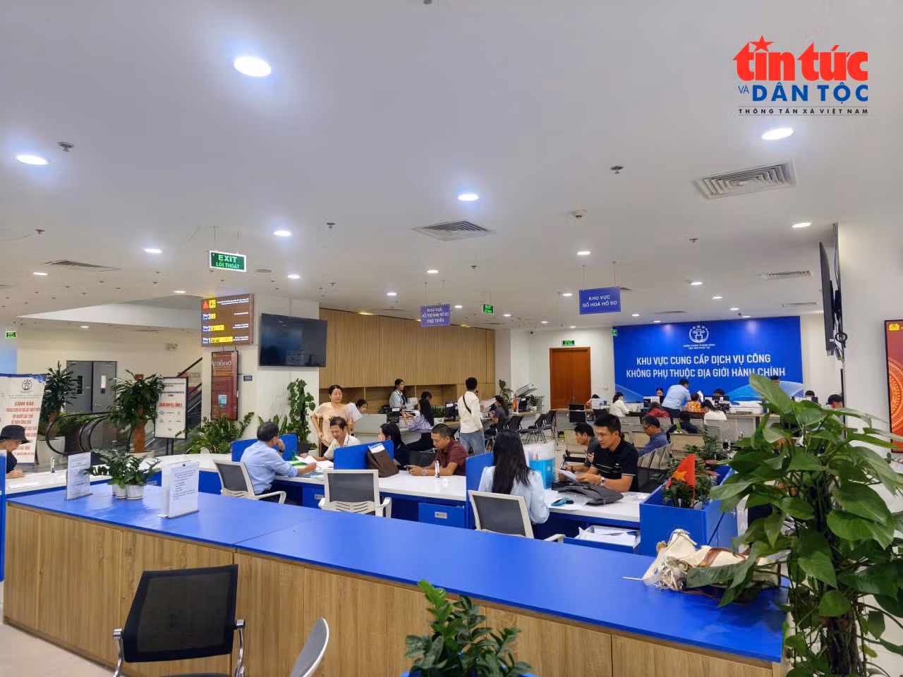 baotintuc_tr_hanhchinhchong301026-3.jpg