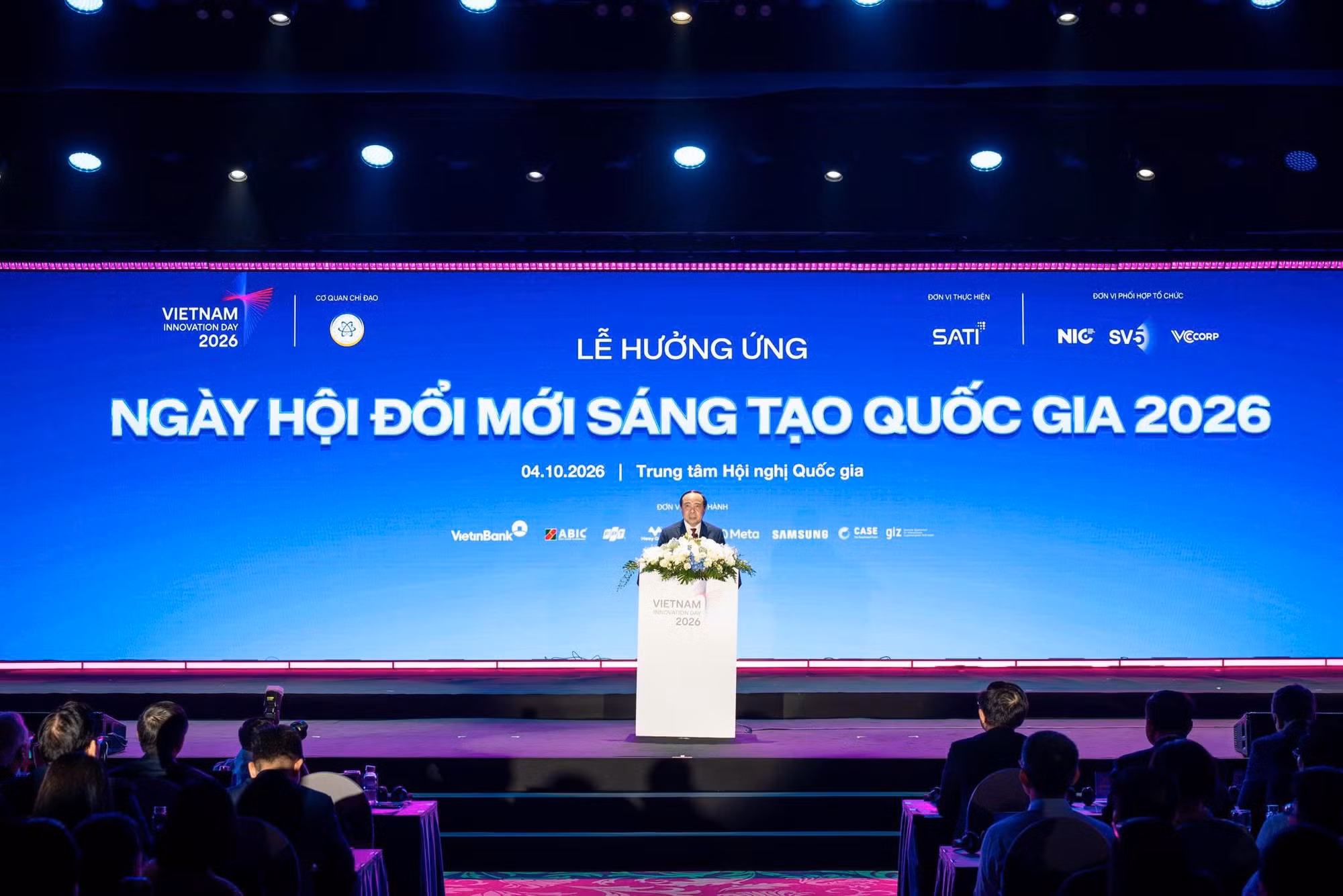 doimoisangtao041026.jpg