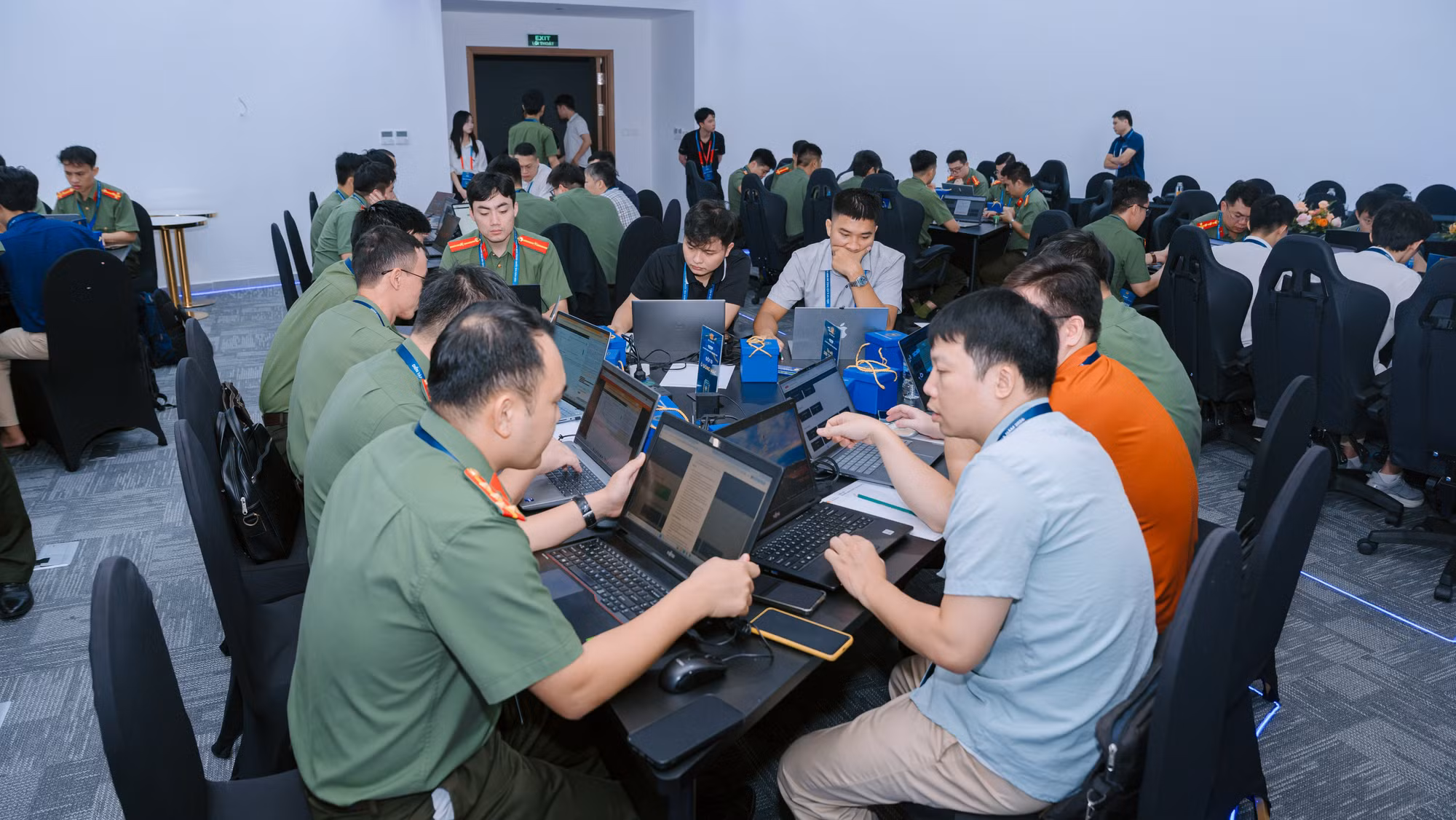 dientapnninhmang271026-2.jpg