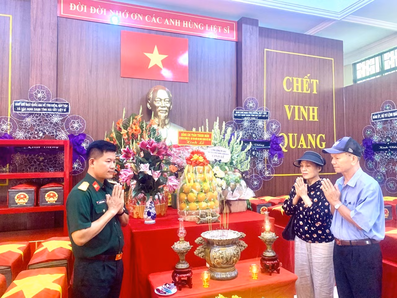 trungtuonghoangkhanhhung121026.jpg