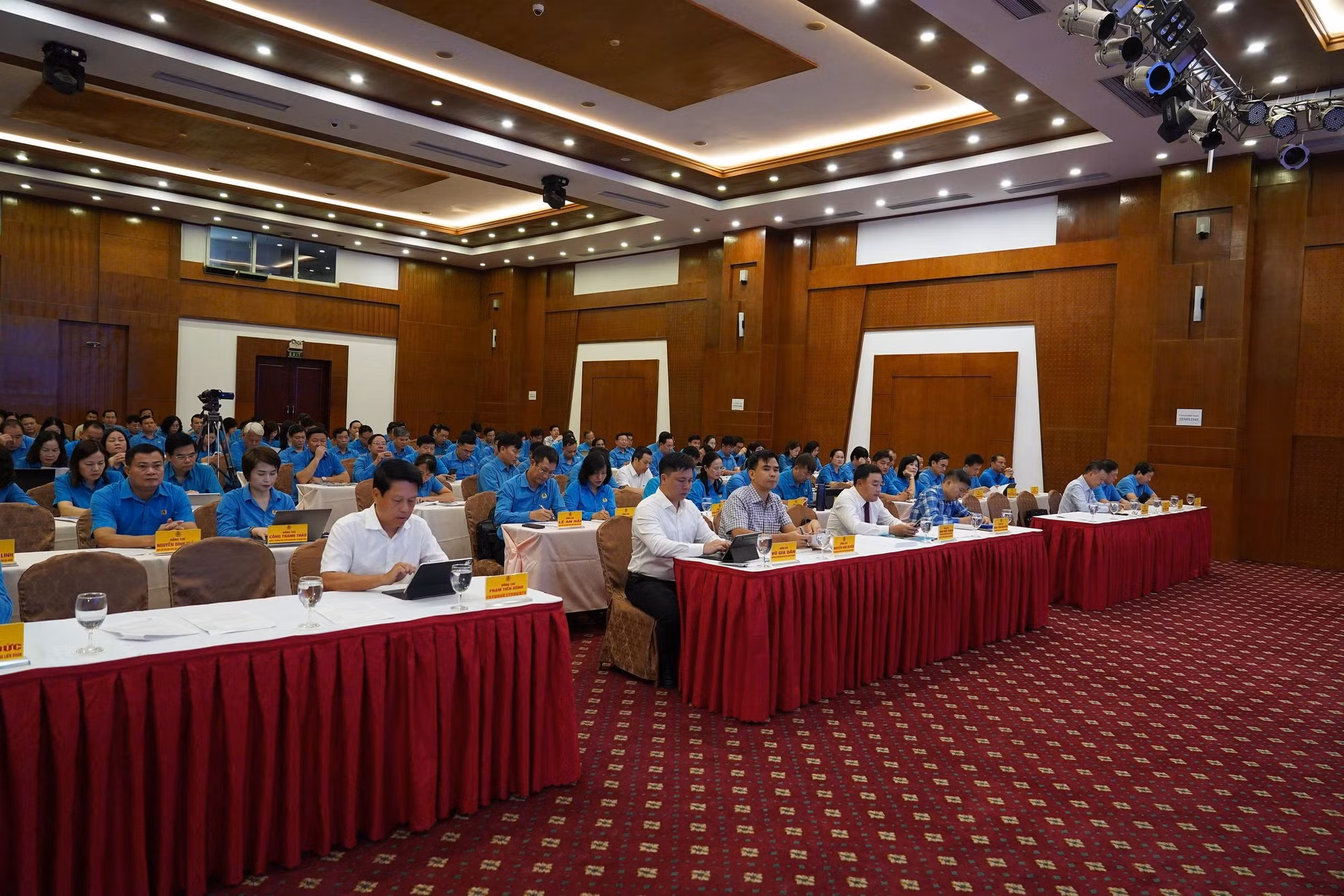 congdoan290926.jpg