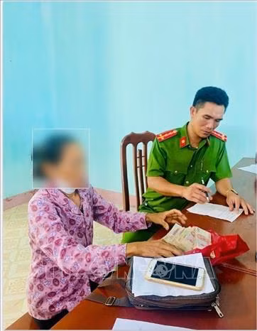 Chú thích ảnh