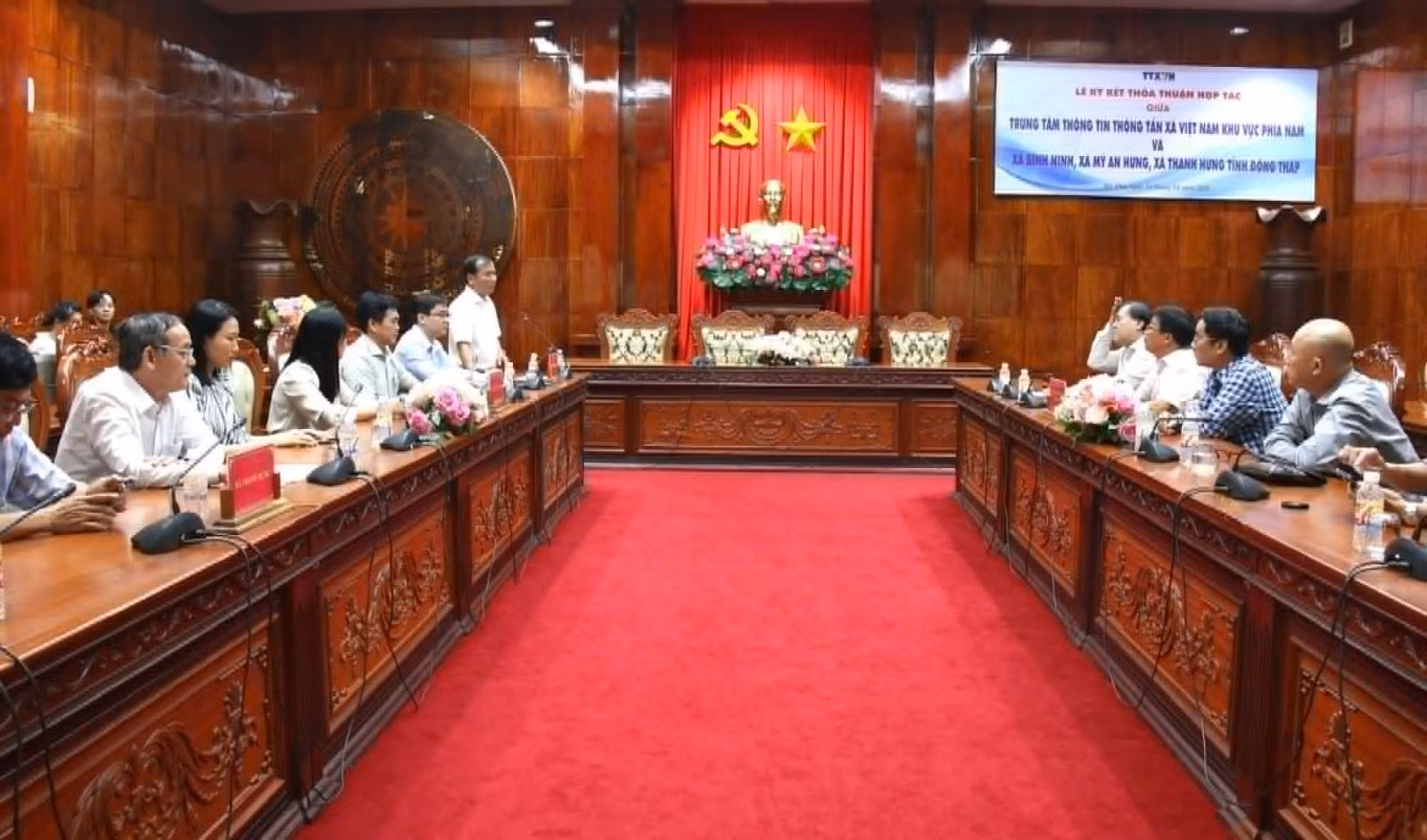 Chú thích ảnh