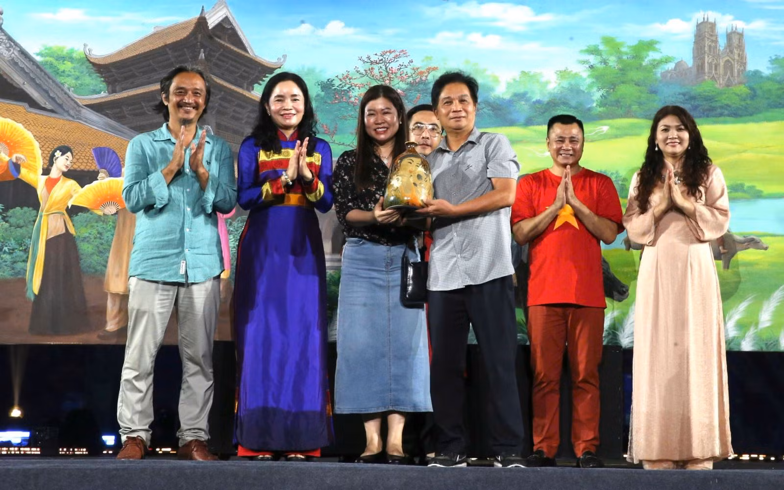 Chú thích ảnh