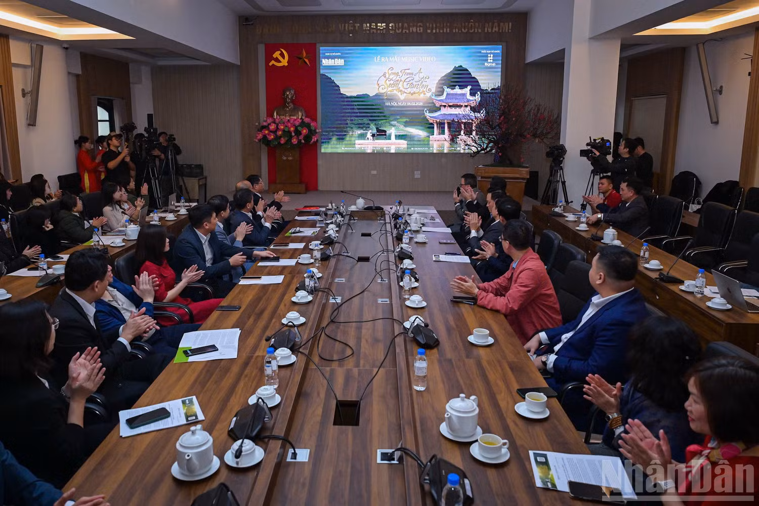 Chú thích ảnh