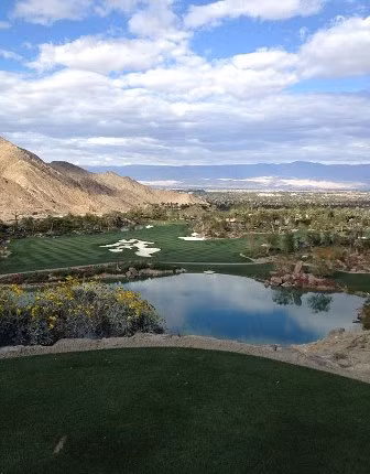 Ngày đầu tiên làm thường dân, ông Obama thảnh thơi chơi golf ảnh 8