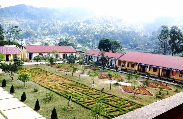  'Trường học xanh' ở vùng cao Tây Bắc ảnh 1
