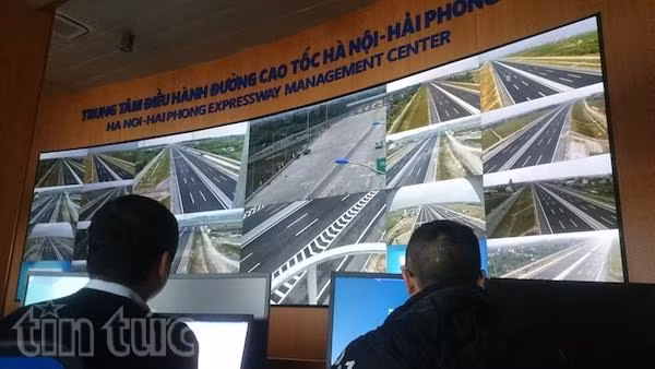 Đề xuất thu tiền xử phạt của lái xe ô tô qua tài khoản ngân hàng ảnh 1
