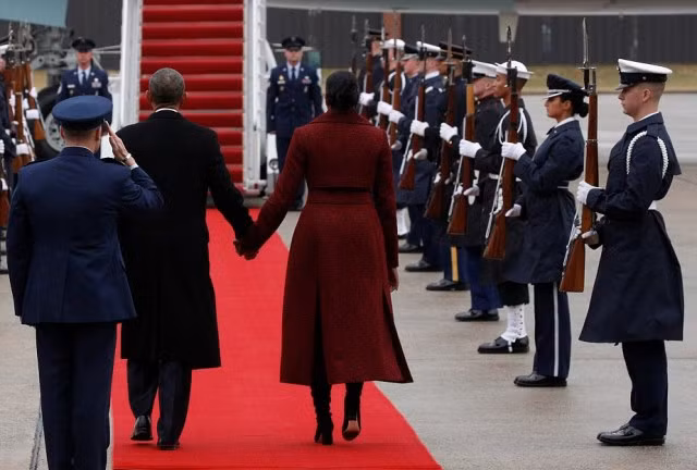 Cuộc chia tay ngập tràn cảm xúc của ông Obama ảnh 5