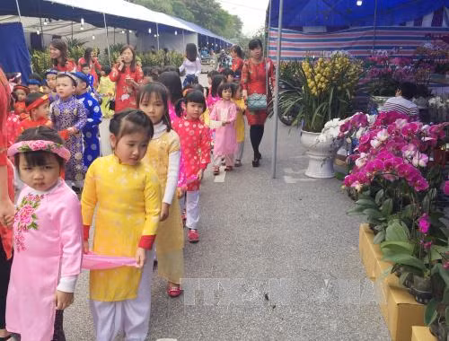 Thành Đông rộn ràng đón xuân ảnh 1