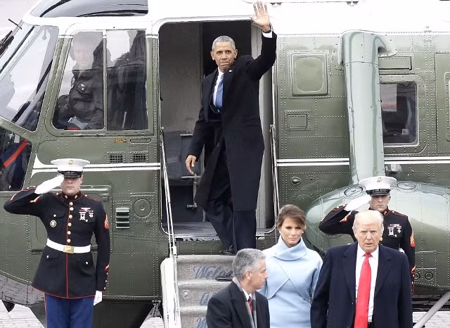 Cuộc chia tay ngập tràn cảm xúc của ông Obama ảnh 6