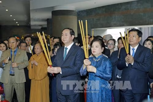 Chủ tịch nước mong muốn bà con Việt kiều phát huy truyền thống 'con Lạc, cháu Hồng' ảnh 2