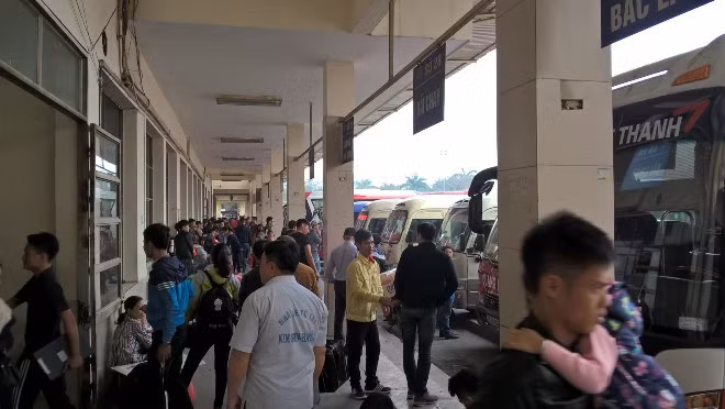 Cận Tết, bến xe Mỹ Đình càng vắng khách ảnh 5