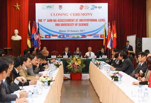 Đại học đầu tiên được kiểm định chất lượng theo chuẩn AUN-QA ảnh 1