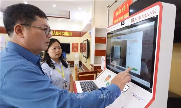 Kiosk thông minh giúp người dân tự tin trên môi trường số