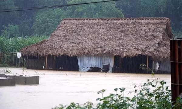 Thanh Hóa: Mưa lớn gây sạt lở, chia cắt tại miền núi