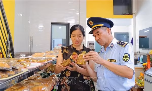 Siết chặt kiểm soát thị trường bánh Trung thu mùa cao điểm