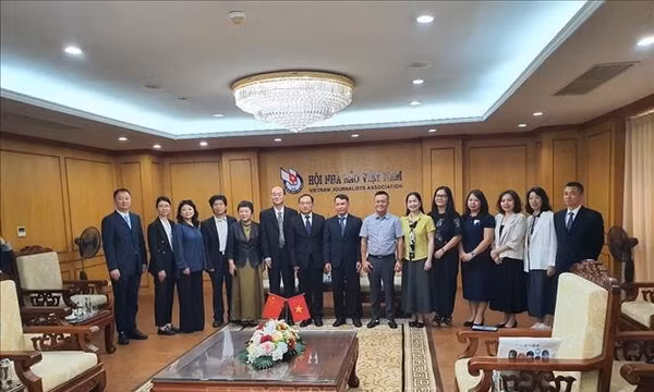 Thúc đẩy hợp tác quốc tế về báo chí, truyền thông