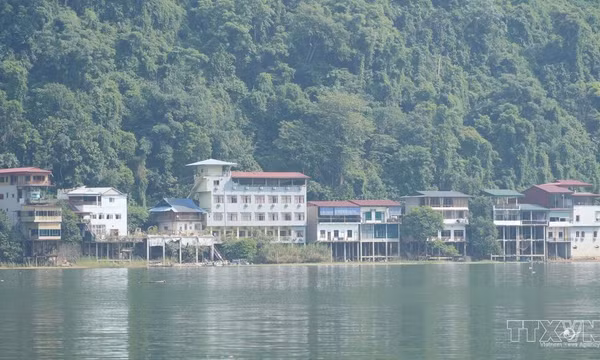 Kiên quyết xử lý vi phạm về đất đai tại khu vực Hồ Ba Bể