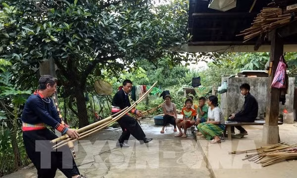 Giữ mạch nguồn văn hóa Mông ở Điện Biên
