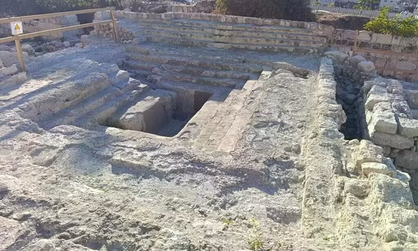Phát hiện quần thể bể thanh tẩy 2.000 năm tuổi tại Jerusalem