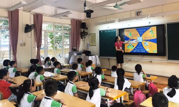 Đột phá an sinh giáo dục- Bài 1: Nghị quyết 'soi sáng' tương lai trẻ em vùng mỏ