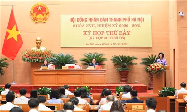 Hà Nội thông qua 20 nghị quyết, lùi xem xét hai cơ chế quan trọng