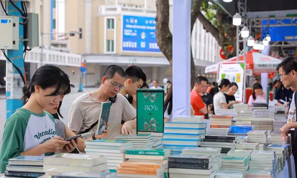 Bản quyền xuất bản giữa vòng xoáy sao chép và AI