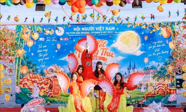 'Vui Tết Trung thu 2026' lan tỏa nét đẹp văn hóa Việt Nam tại Séc