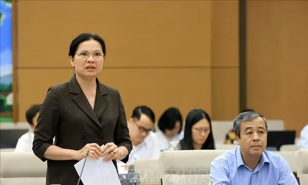 Tháo gỡ khó khăn, tạo động lực cho phát triển kinh tế - xã hội