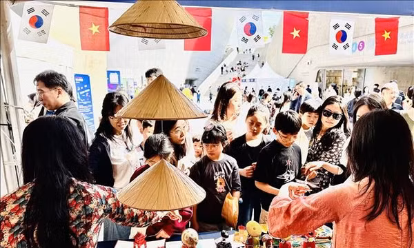 Kết nối văn hóa, lan tỏa bản sắc Việt tại Hàn Quốc