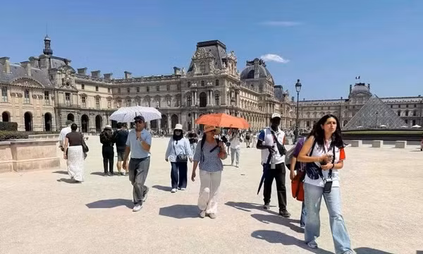 Bức tranh thu nhập hộ gia đình của thanh niên tại châu Âu