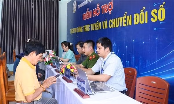 Để chuyển đổi số thực sự mang lại lợi ích cho người dân