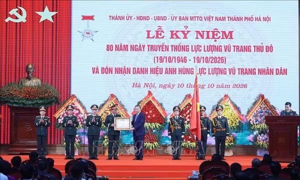 Tổng Bí thư, Chủ tịch nước Tô Lâm dự Lễ kỷ niệm 80 năm Ngày truyền thống Lực lượng vũ trang Thủ đô