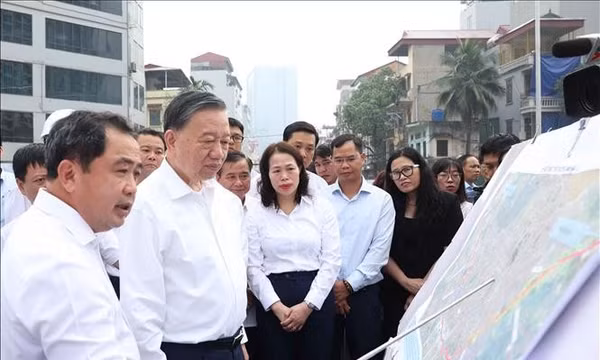 Tổng Bí thư, Chủ tịch nước Tô Lâm kiểm tra tiến độ công trình giao thông trọng điểm ở Hà Nội