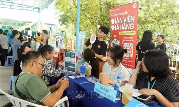 Tăng cường sự lãnh đạo của Đảng đối với công tác người khuyết tật trong tình hình mới