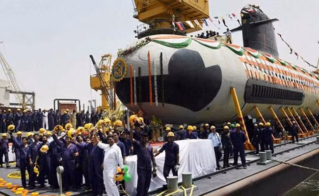 Ấn Độ sắp thử nghiệm tàu ngầm lớp Scorpene ảnh 1
